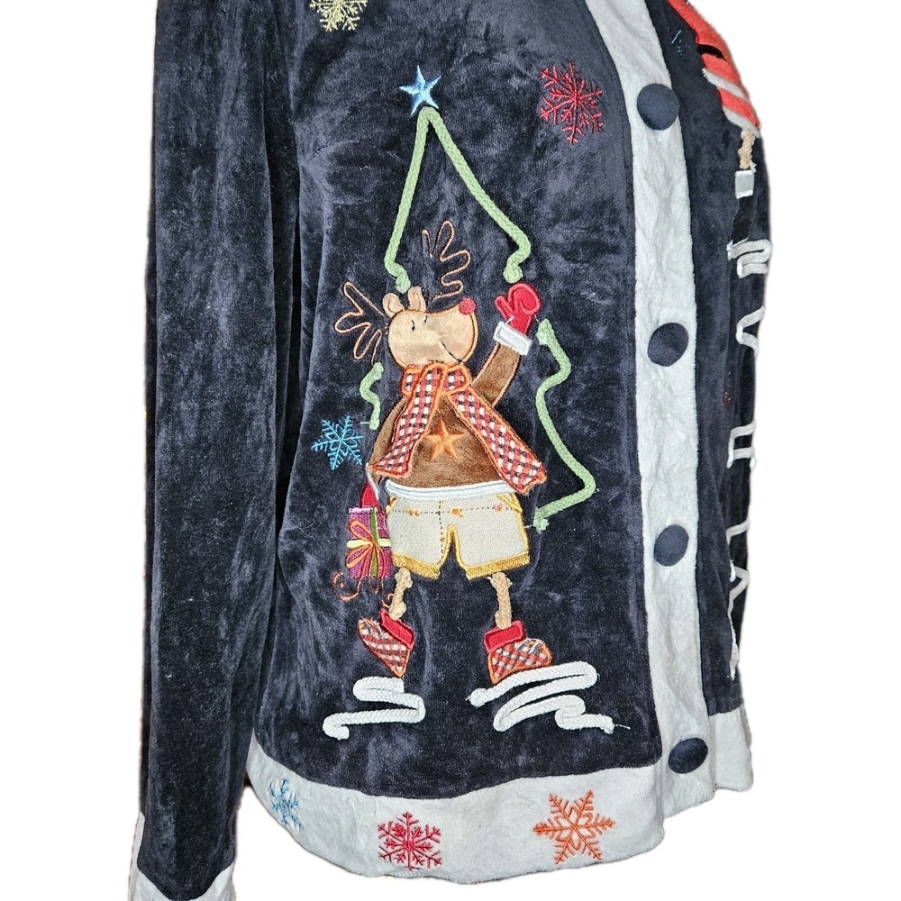 Onque Petite Womens Navy Velour Christmas Santa Reindeer Button Cardigan PS - Picture 3 of 10
